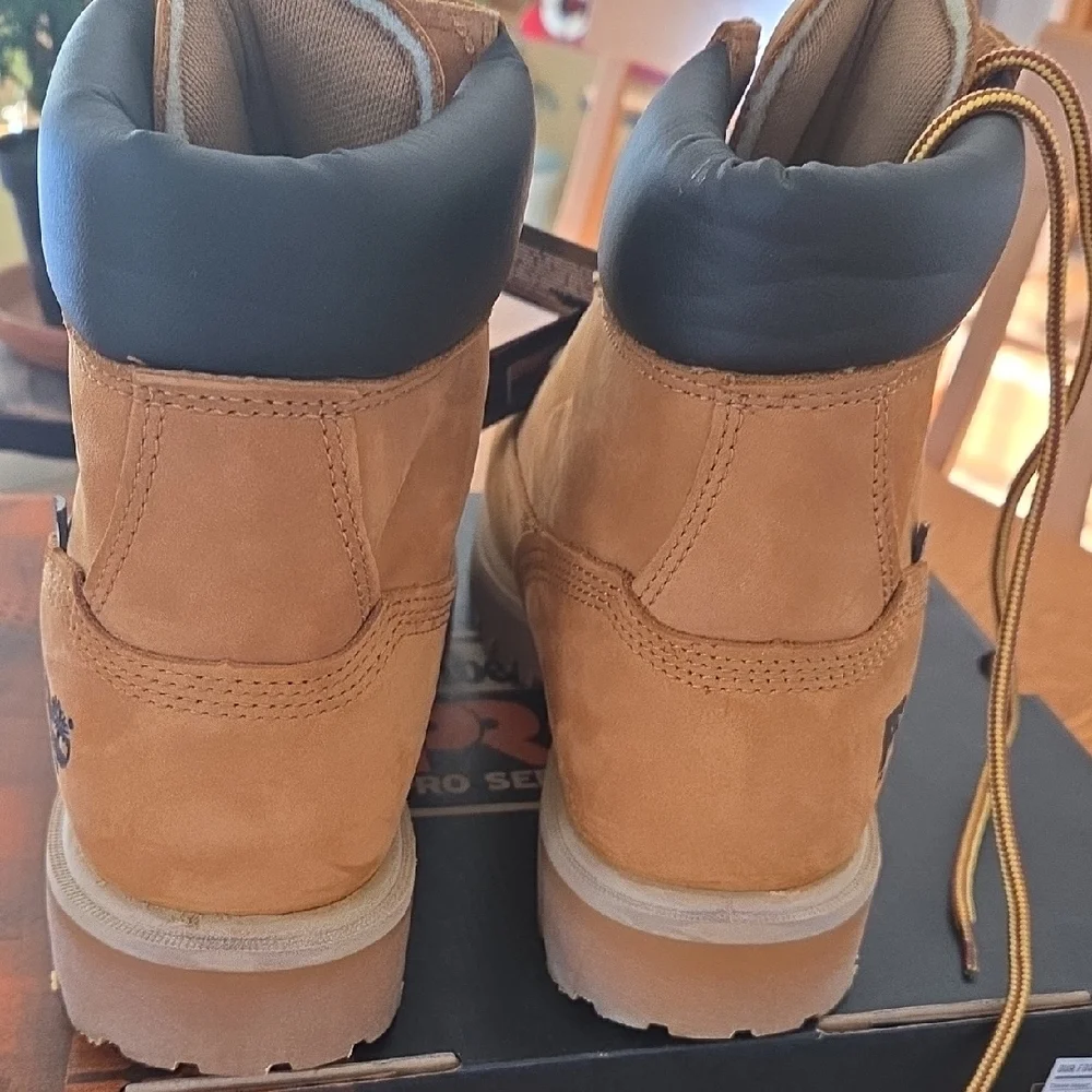 Timberland PRO Direct Attach 6" Soft Toe Work Boots - Picture 5 of 7
